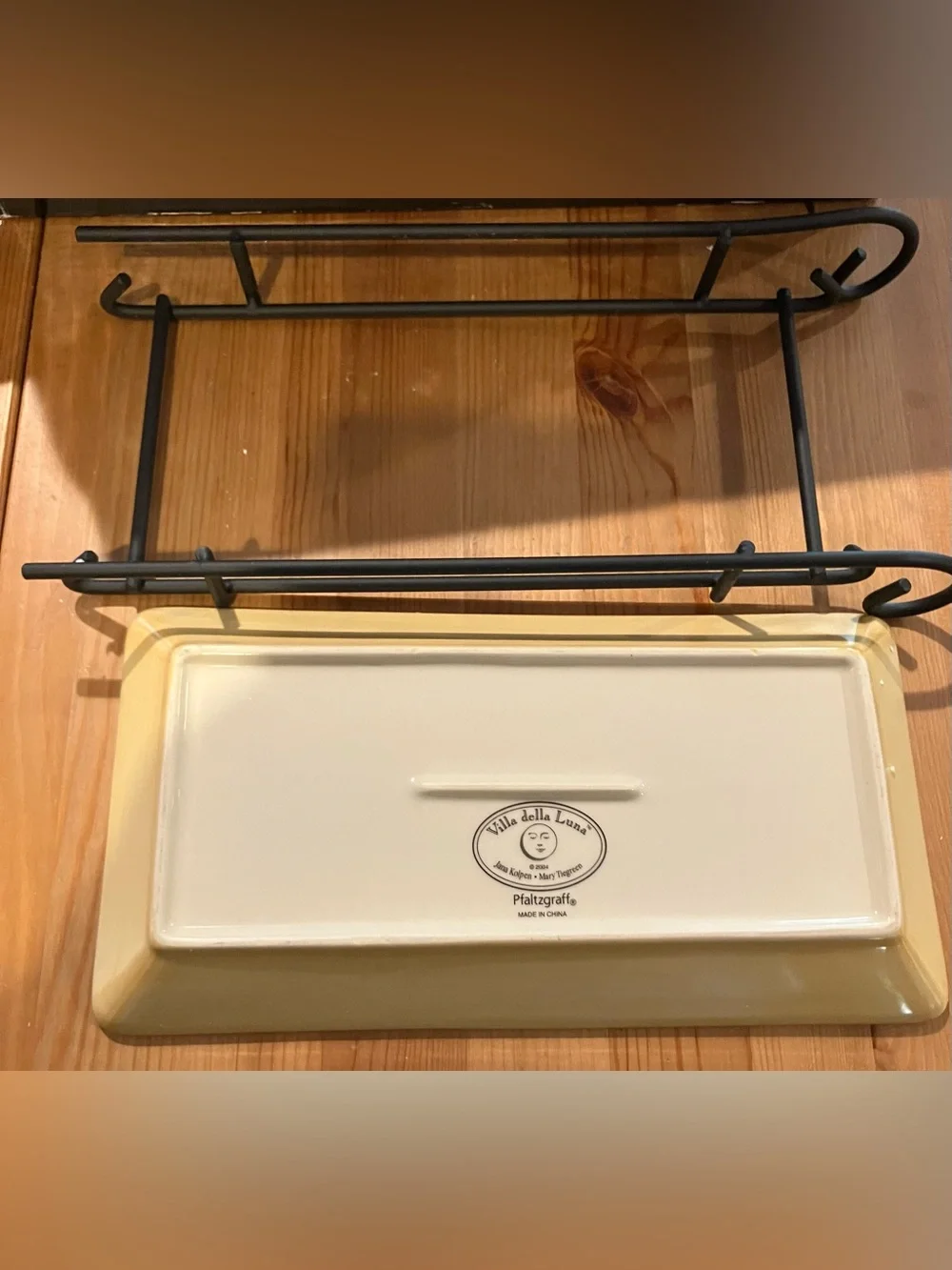 NWOT Pfaltzgraff Villa Della Luna Sled Server 11” Tray w/Iron Stand Rare